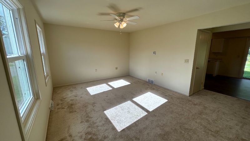 Building Photo - 249 Mercer Ave