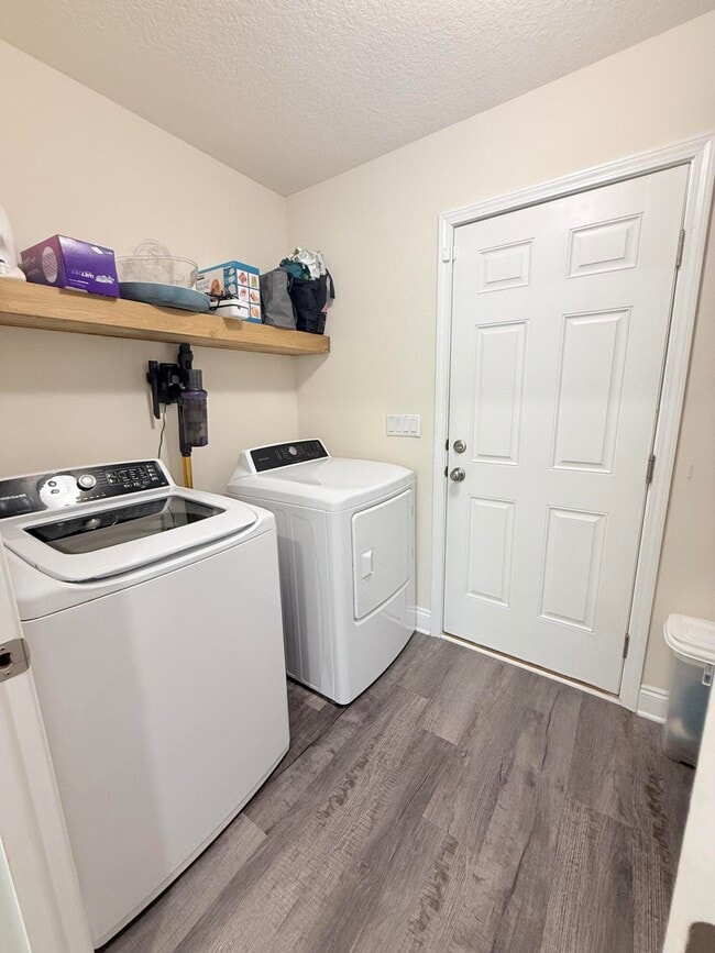 Building Photo - 3315 Doyle Hawkins Rd