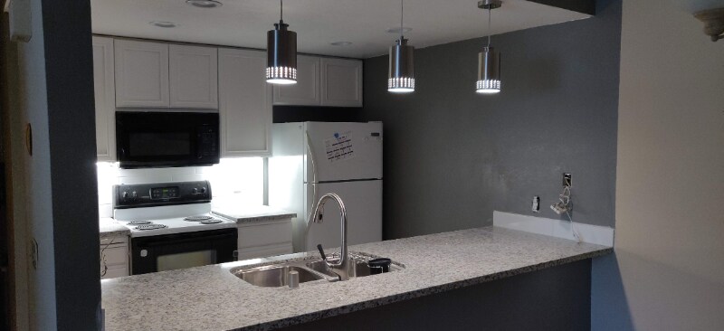 Building Photo - 39993 Fremont Blvd