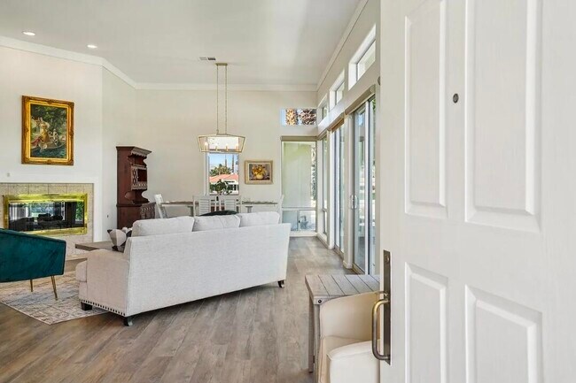 Building Photo - 75294 St Andrews Ct