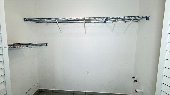 Building Photo - 16220 SW 173rd Ave