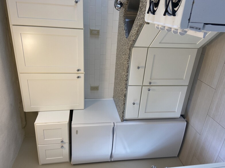 Building Photo - 83 St Botolph St