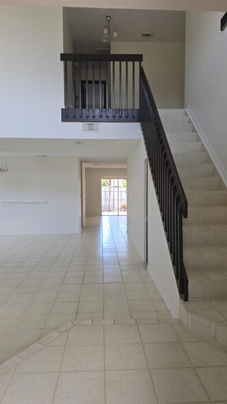Building Photo - 8332 NW 195th Ter
