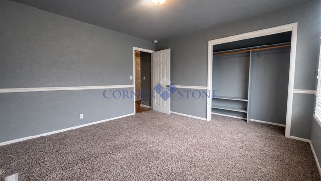 Building Photo - Large Spacious Home in Caldwell!