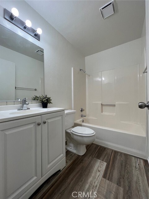 Building Photo - 12184 Cobblestone Dr