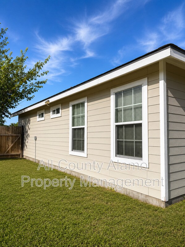 Building Photo - 8129 Morning Grove