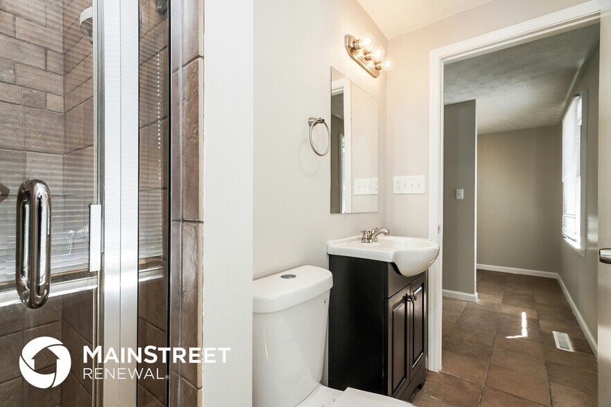 Building Photo - 2520 Blue Rock Blvd