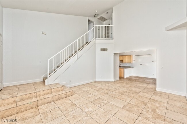 Building Photo - 1633 Cave Spring Dr