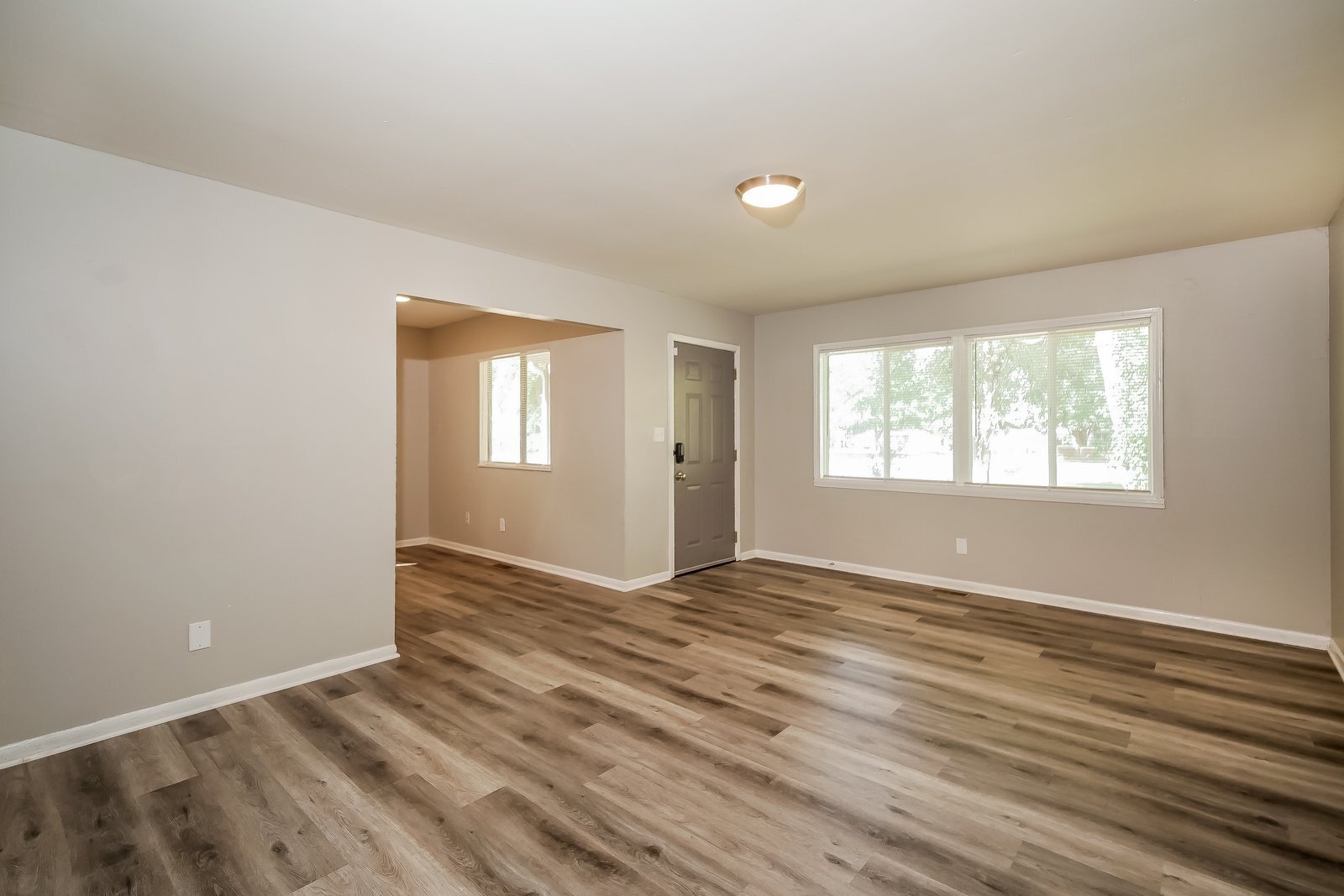 Building Photo - 3201 Ralston Ave