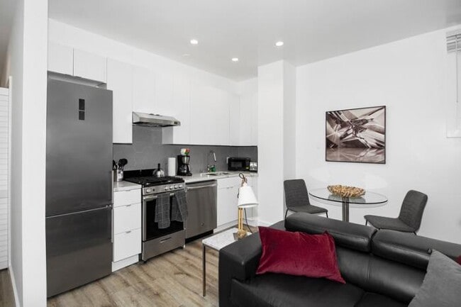 Building Photo - 1 bedroom in San Francisco CA 94110