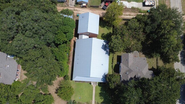 Building Photo - 602 Garwood St