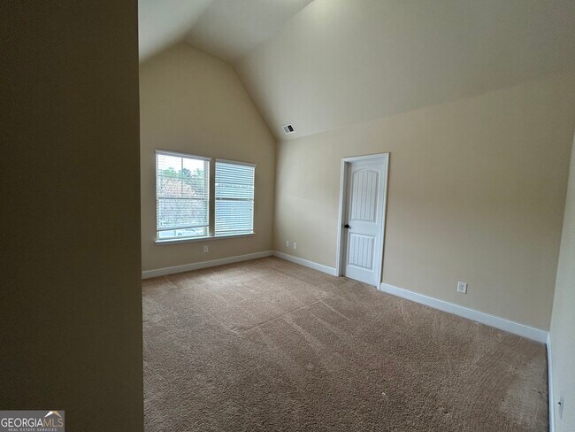 Building Photo - 2942 Dobbs Ct