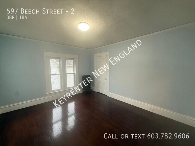 Building Photo - 597 Beech St