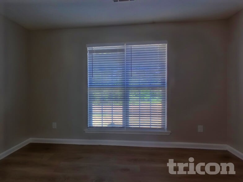 Building Photo - 6467 Gina Agha Cir
