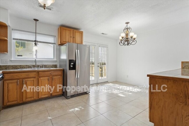 Building Photo - 717 Ninebark Ct