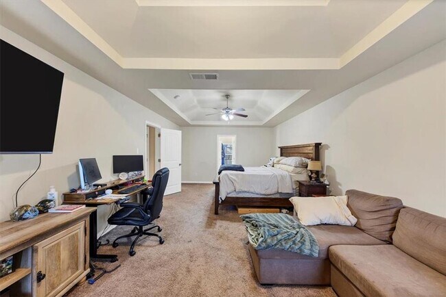 Building Photo - 5160 Bucknell Trace