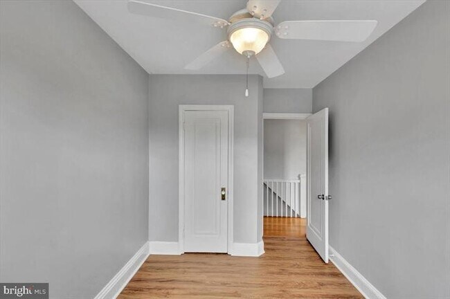 Upper level 1 Bedroom 3 - 427 Hopkins Rd