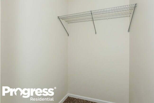 Building Photo - 10430 Carver Falls Rd