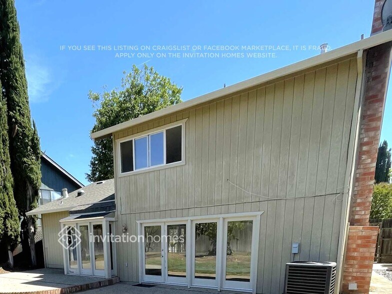 Building Photo - 2828 Tiffany W Way