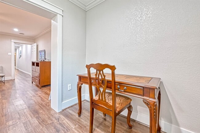 Building Photo - 10601 Willowgrove Dr