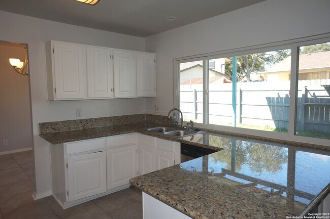 Building Photo - 6611 Woodford-