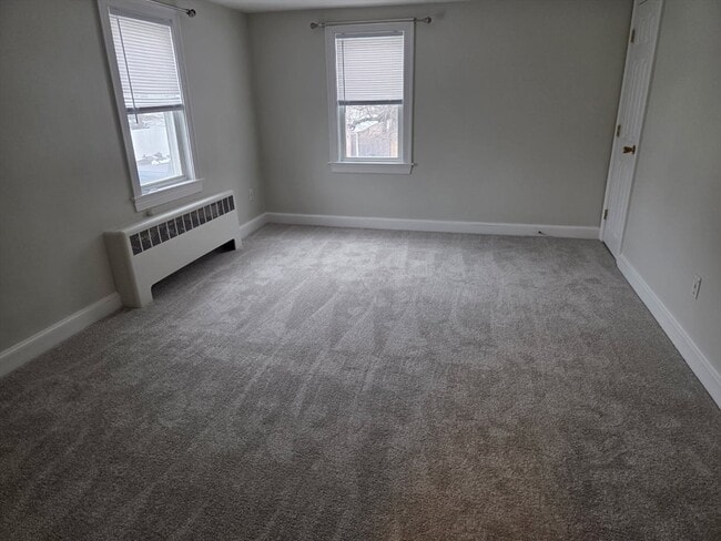 Building Photo - 14 Strafford Pl