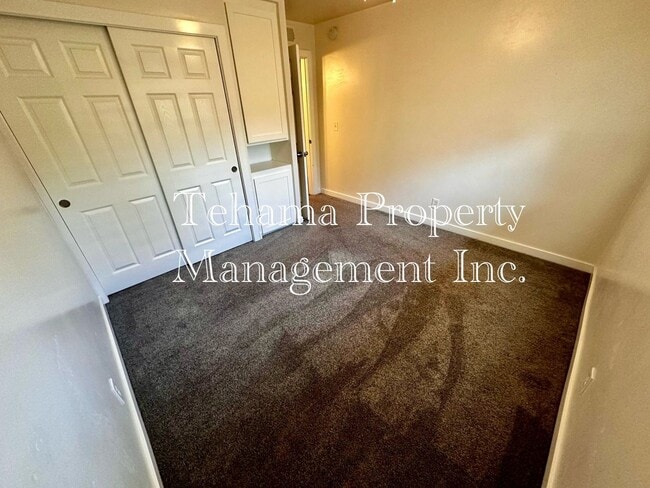 Building Photo - 3 Bedroom 1 Bath Home in Antelope Area