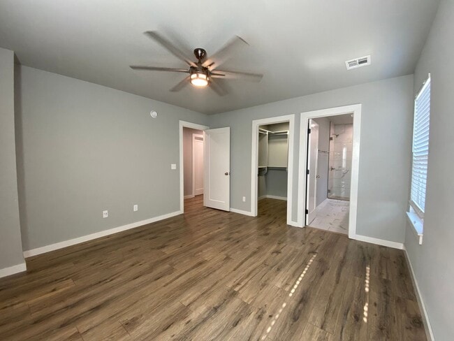 Building Photo - Stunning 3 bed 2.5 bath for rent in Coweta!!