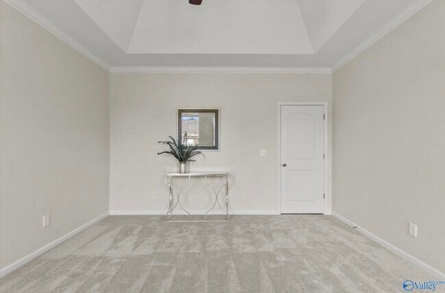 Building Photo - 22 Maple Grove Blvd SW