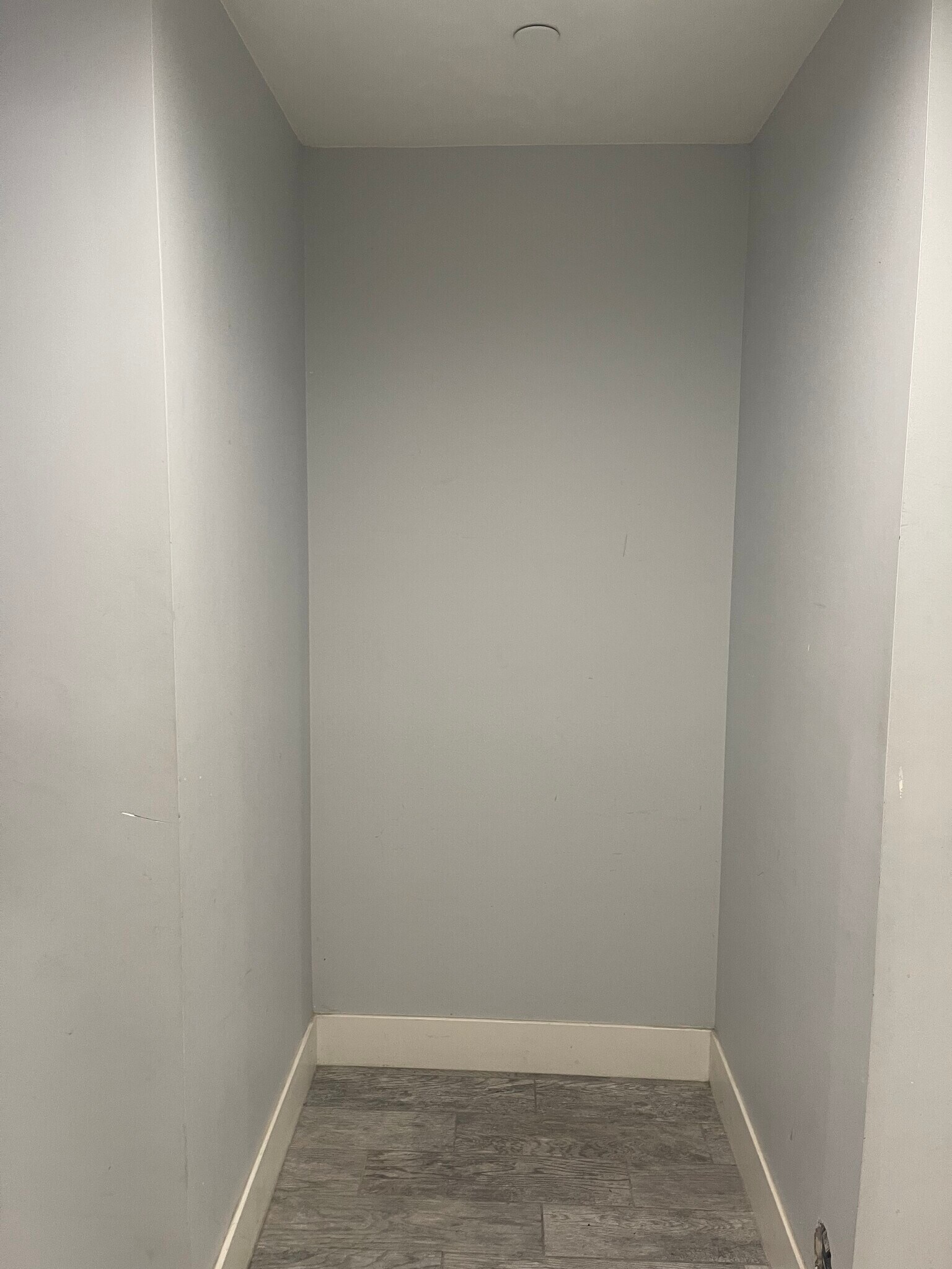 Building Photo - 12662 Bradley Ave