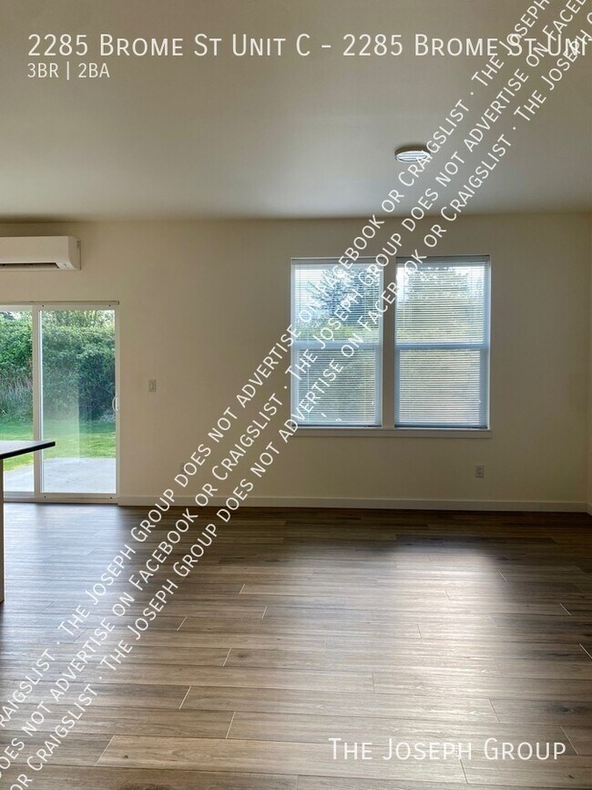 Building Photo - 2285 Brome St
