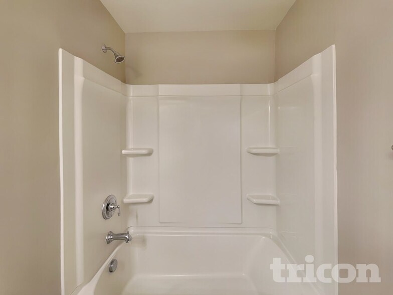 Building Photo - 1123 Rankin Oaks St