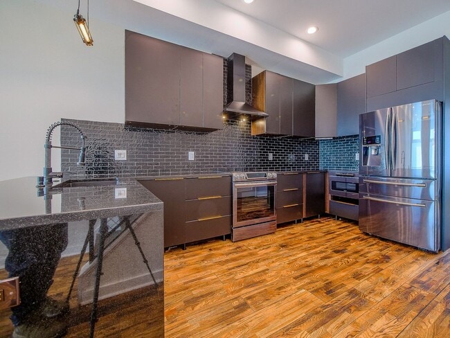 Building Photo - Three Bedroom Modern Olde Kensington Condo with Roofdeck