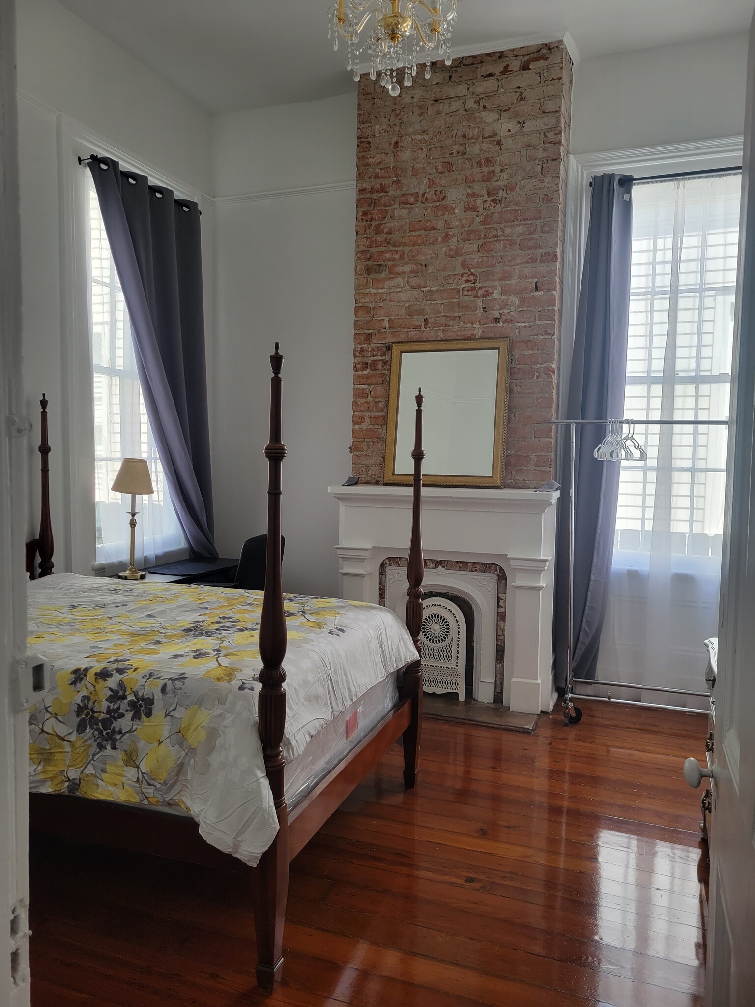 Bedroom #2 - - Newly renovated, new furnishings - 1220 Harmony St