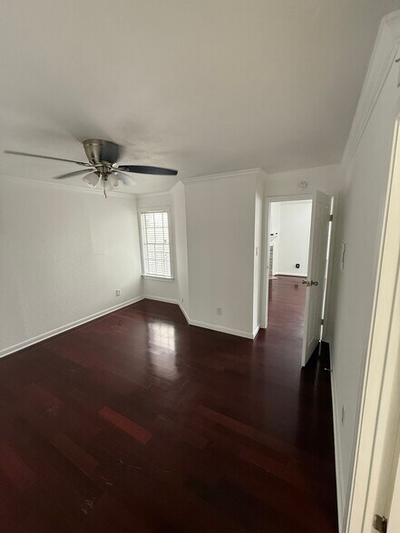 Building Photo - 12660 Ashford Point Dr