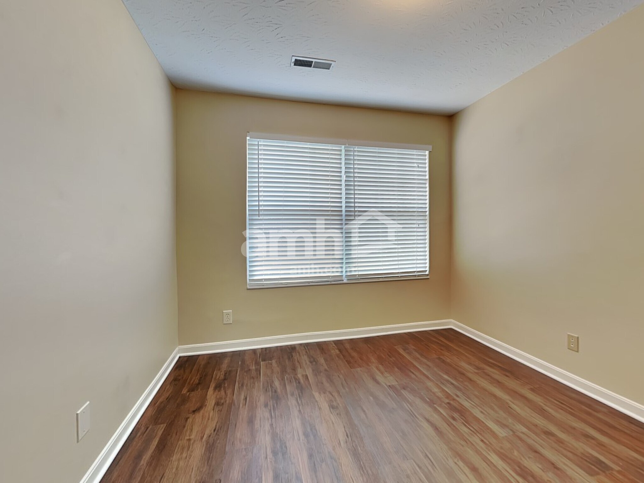 Building Photo - 3162 Bridlerun Dr