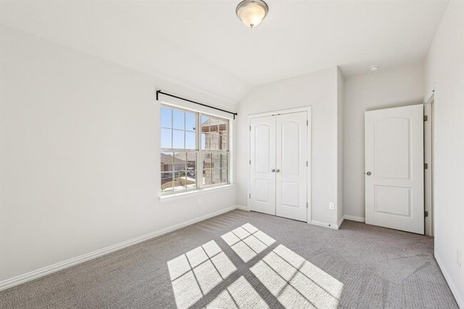 Building Photo - 427 Bluejack Wy