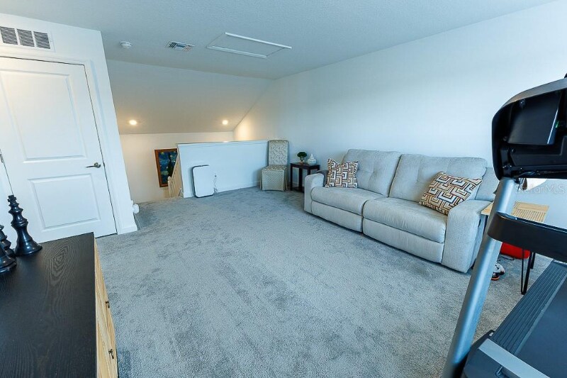 Building Photo - 10367 Banyan Breeze Blvd