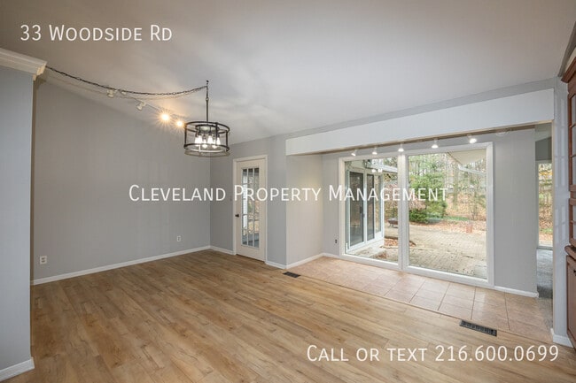 Building Photo - 33 Woodside Rd