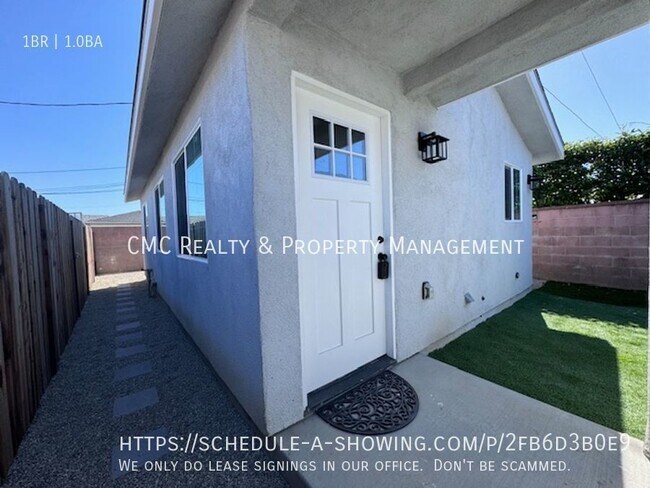 Building Photo - 4815 Oliva-
