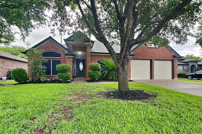 Primary Photo - 7323 Red River Dr