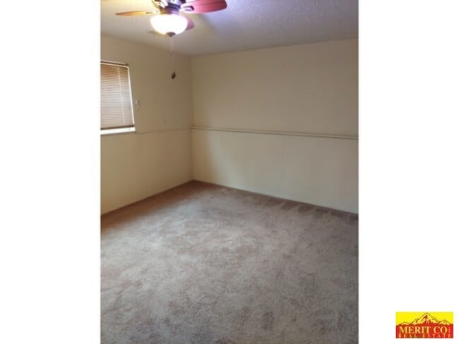Building Photo - Single Family Home