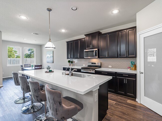 Building Photo - 14106 Pinebrook Thistle Ct