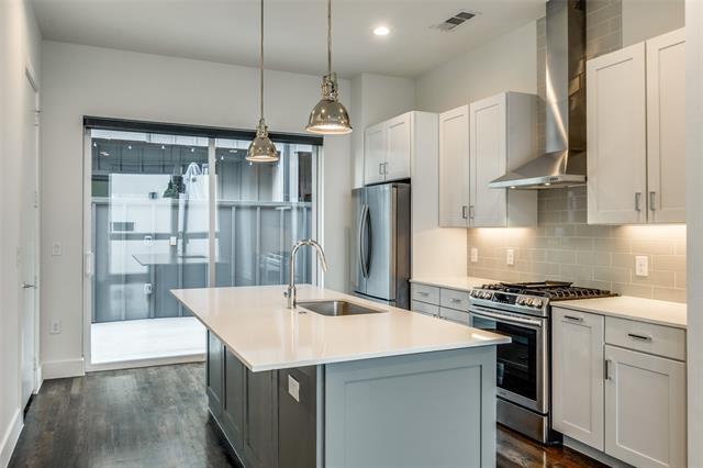 Building Photo - 4419 Cabell Dr