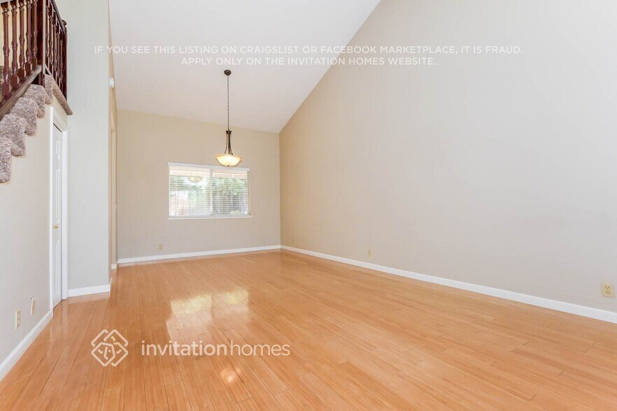 Building Photo - 8205 Silverside Dr