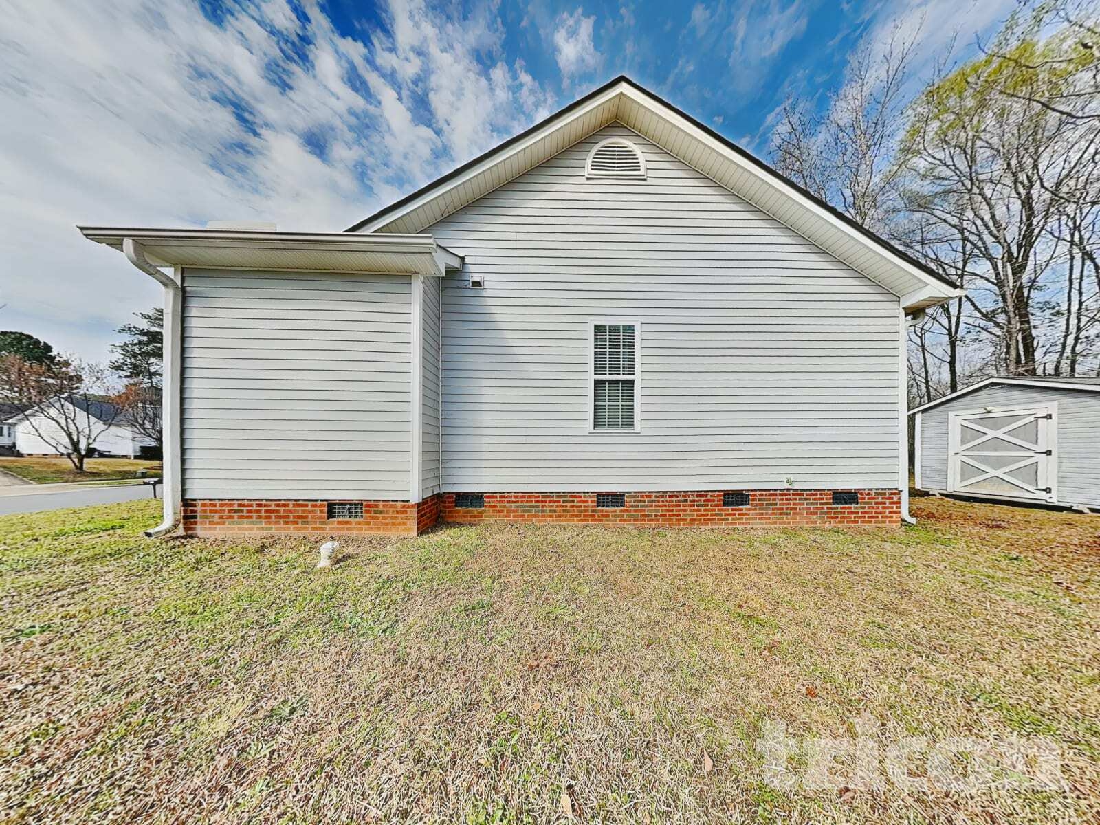 Building Photo - 121 Quiet Refuge Ln