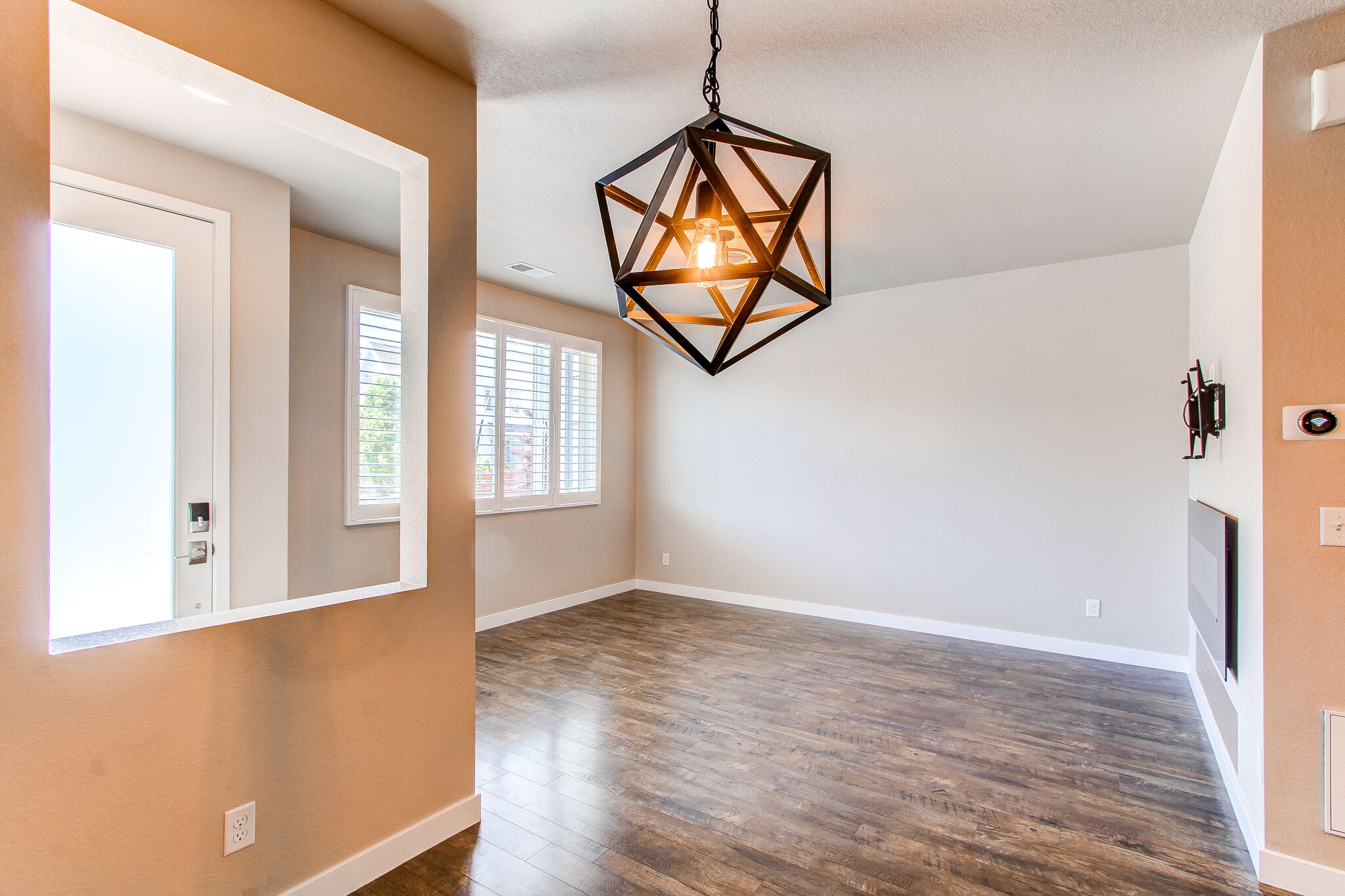 Dining room - 1745 W 66th Ave
