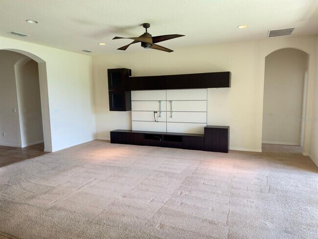 Building Photo - 12305 Fountain Coin Way