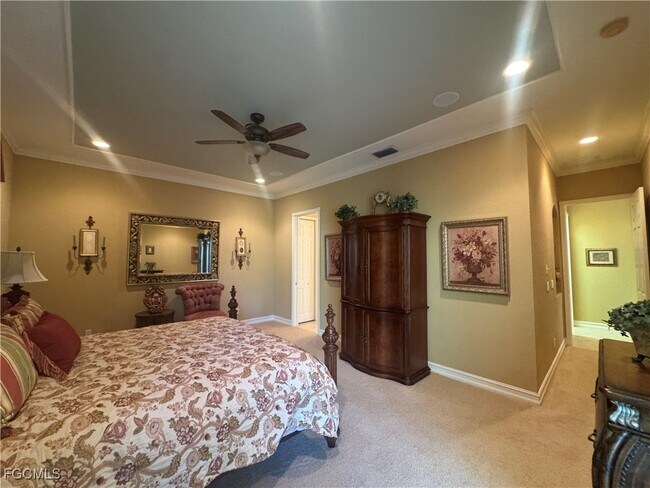 Building Photo - 12199 Lucca St