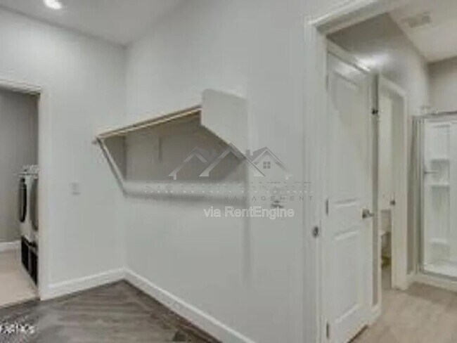 Building Photo - 37755 N Bentgrass Rd